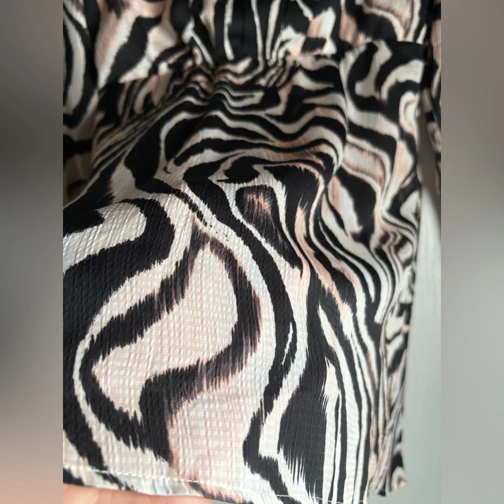 Anthropologie Faux Wrap Zebra Print Long Sleeve Mini Dress sz 12P - Picture 11 of 15
